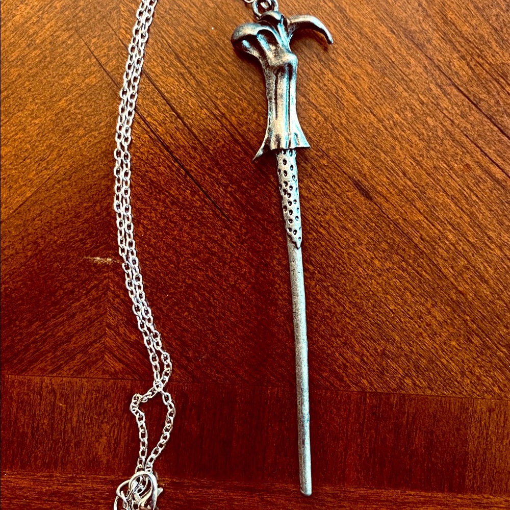 🧨Harry Potter Magic Wand Necklace (SEND ANY OFFER‼️)🧨